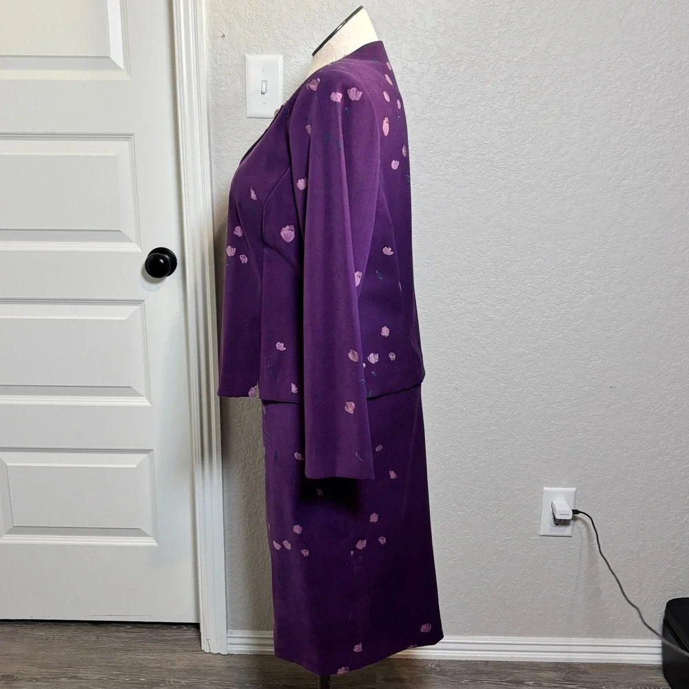 Leslie Fay Vintage Purple Floral Skirt‎ Suit Set Jacket Midi Skirt Size 14